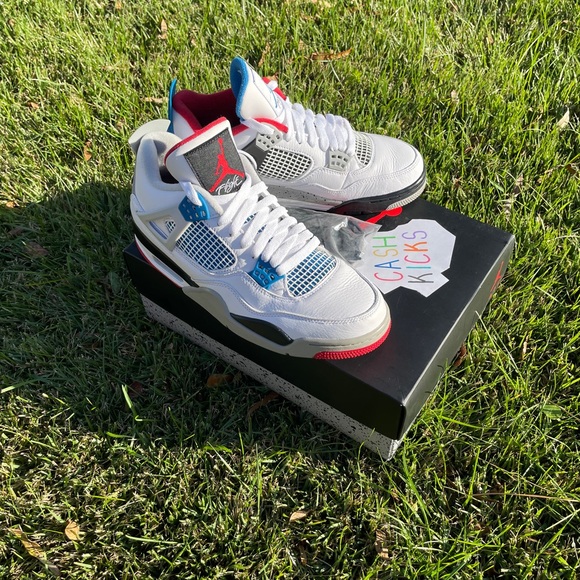 Jordan 4 “What the 4’s” Men’s Size 9